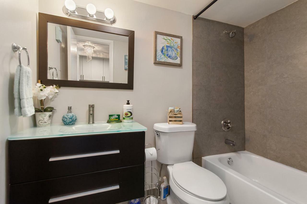 2 Bedroom 2 Bath With Patio On 11Th Collins Ave Miami Beach Exterior foto