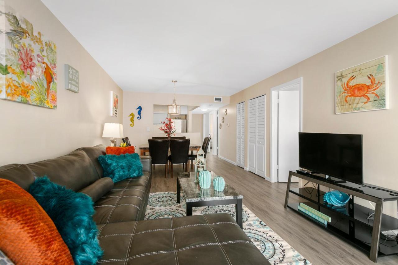 2 Bedroom 2 Bath With Patio On 11Th Collins Ave Miami Beach Exterior foto